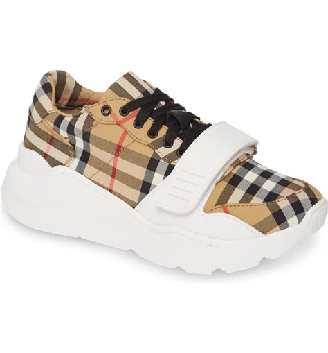 ladies burberry trainers